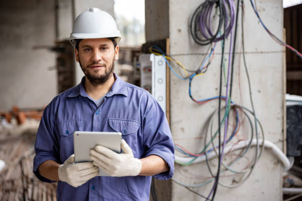 Best Licensed Electrician  in Owatonna, MN